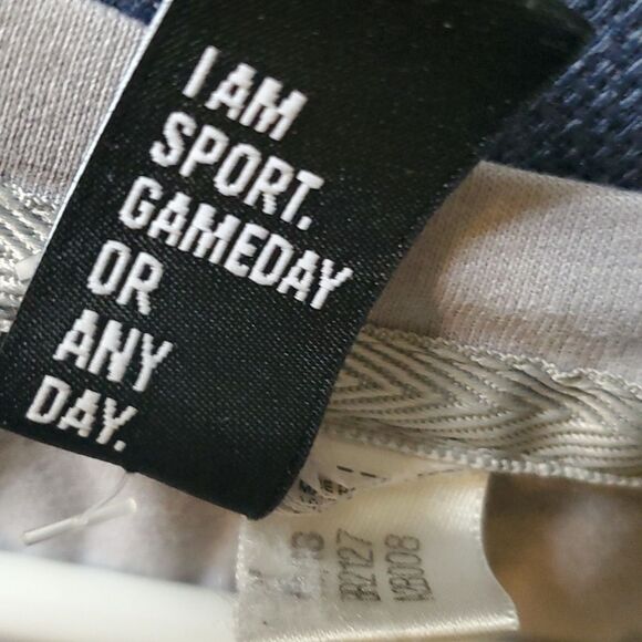 Adidas top women’s size medium grey shirt Adidas logo thin fabric game d… - Picture 10 of 13